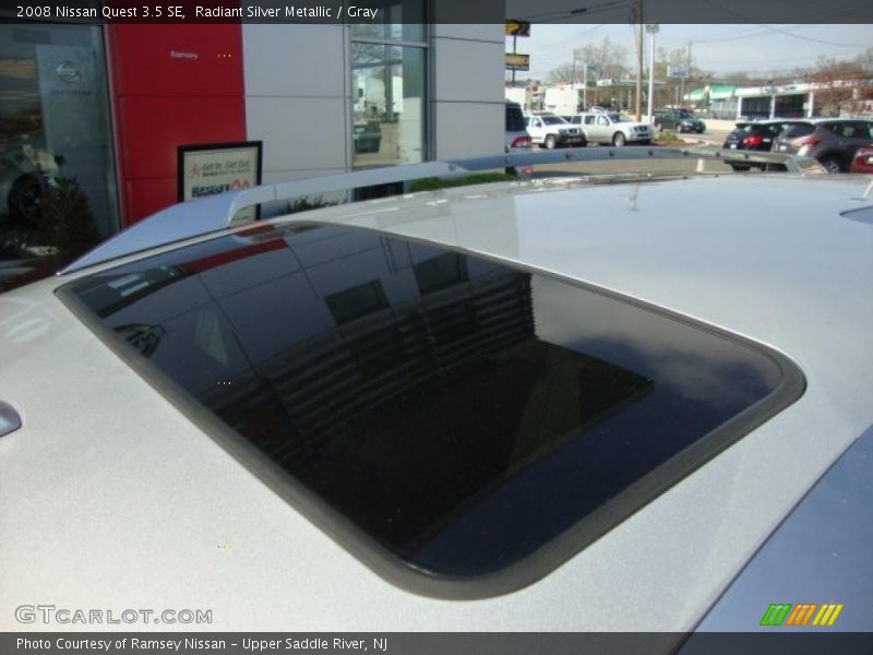 Radiant Silver Metallic / Gray 2008 Nissan Quest 3.5 SE