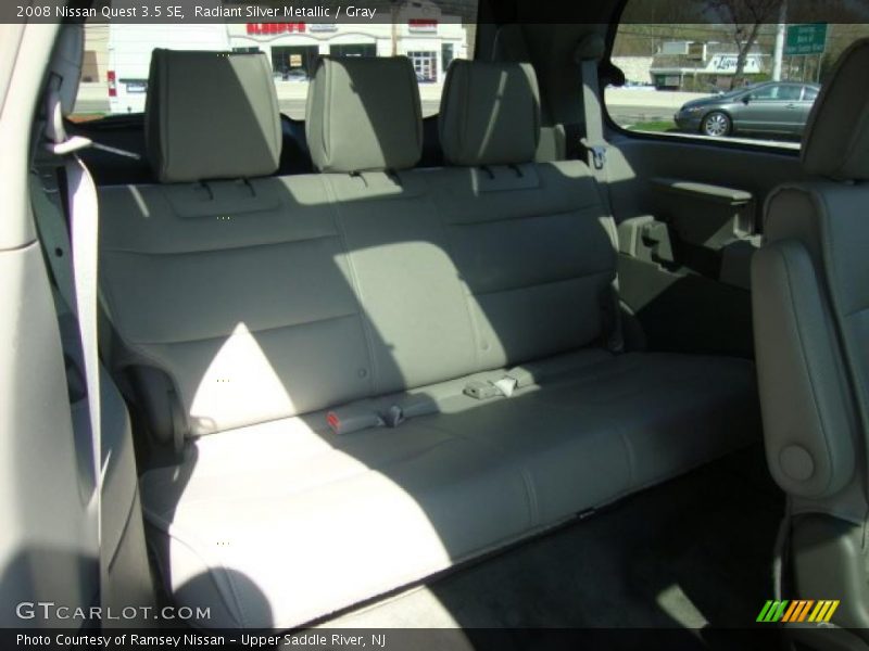 Radiant Silver Metallic / Gray 2008 Nissan Quest 3.5 SE