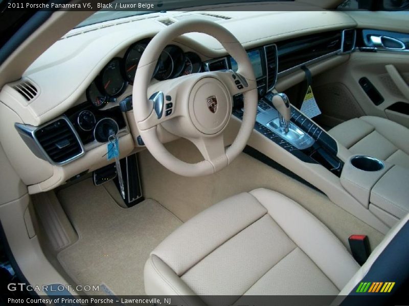 Black / Luxor Beige 2011 Porsche Panamera V6