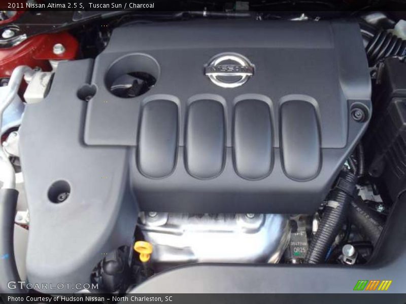 Tuscan Sun / Charcoal 2011 Nissan Altima 2.5 S