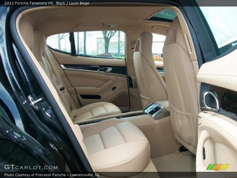 Black / Luxor Beige 2011 Porsche Panamera V6