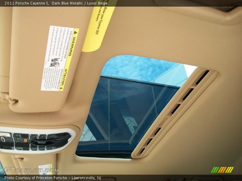 Dark Blue Metallic / Luxor Beige 2011 Porsche Cayenne S