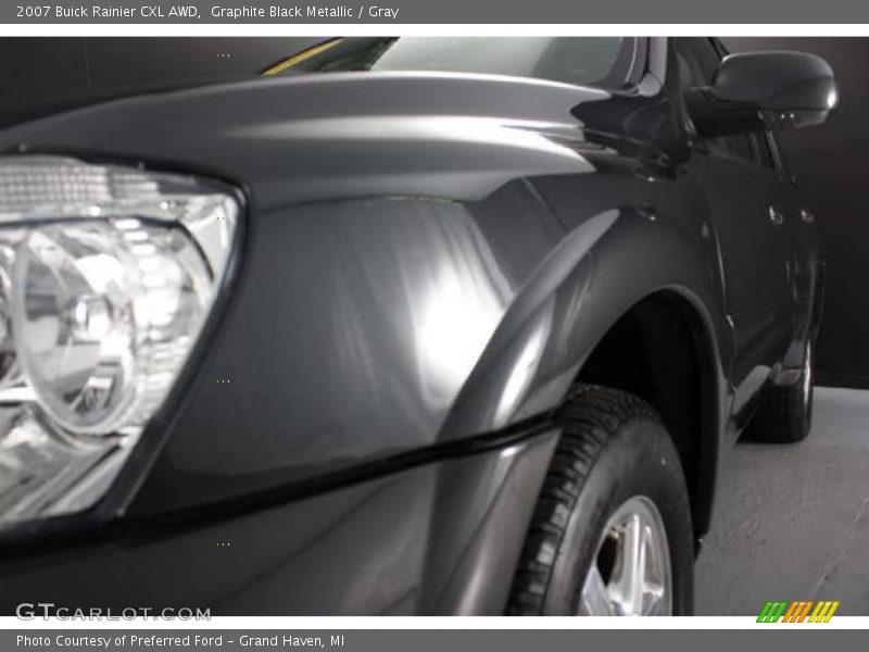 Graphite Black Metallic / Gray 2007 Buick Rainier CXL AWD
