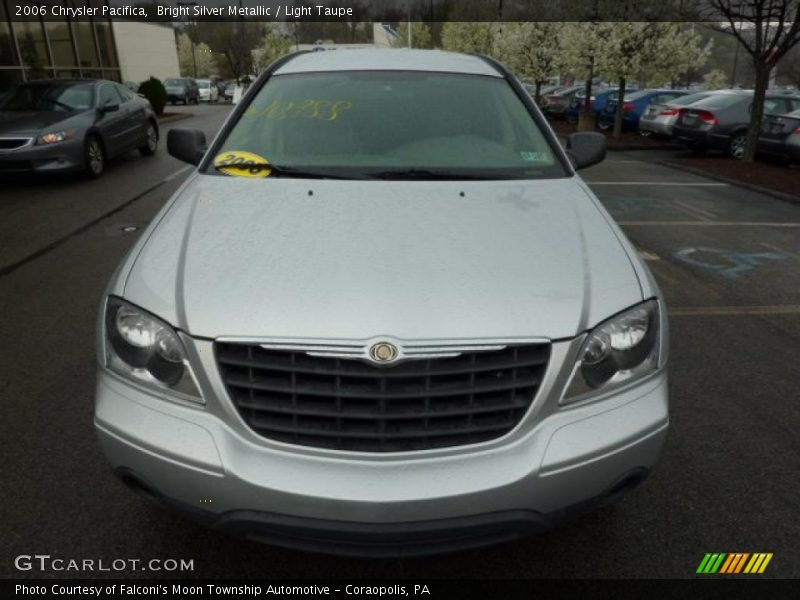 Bright Silver Metallic / Light Taupe 2006 Chrysler Pacifica