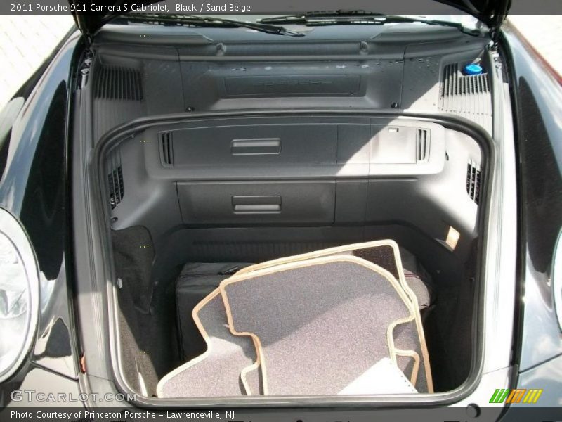  2011 911 Carrera S Cabriolet Trunk