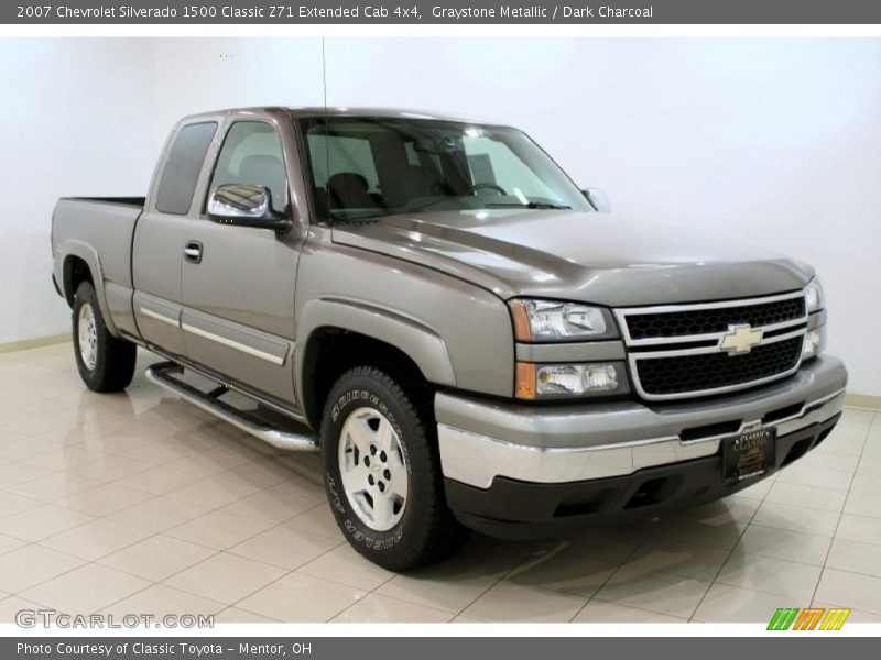Graystone Metallic / Dark Charcoal 2007 Chevrolet Silverado 1500 Classic Z71 Extended Cab 4x4