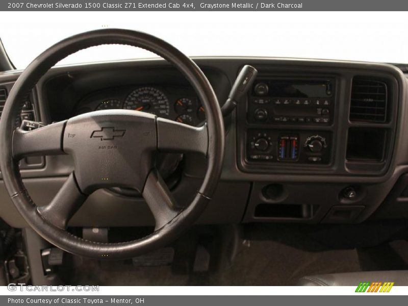 Graystone Metallic / Dark Charcoal 2007 Chevrolet Silverado 1500 Classic Z71 Extended Cab 4x4