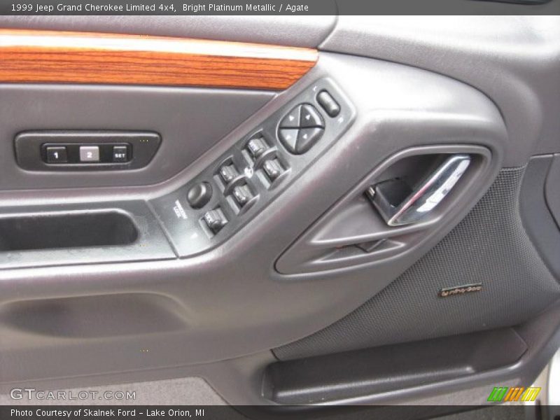 Bright Platinum Metallic / Agate 1999 Jeep Grand Cherokee Limited 4x4