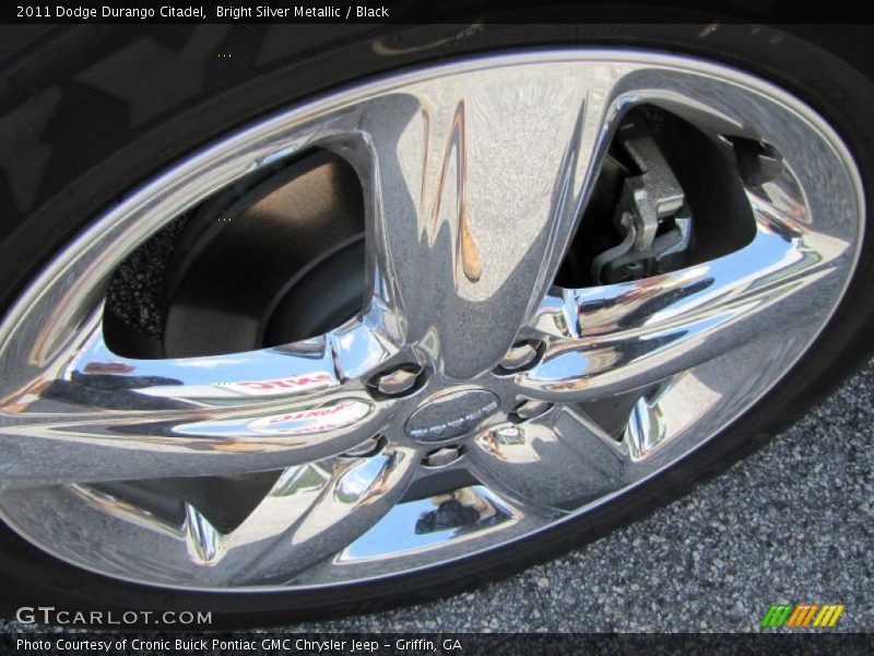 Bright Silver Metallic / Black 2011 Dodge Durango Citadel