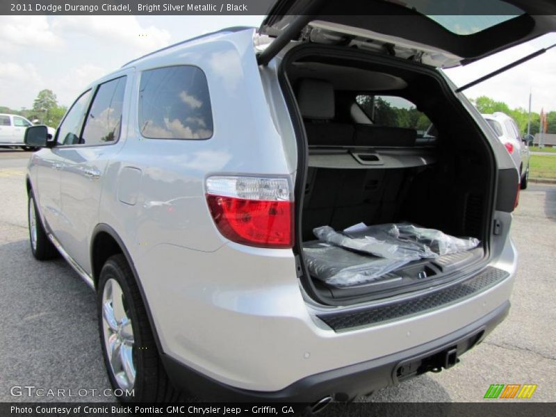  2011 Durango Citadel Trunk