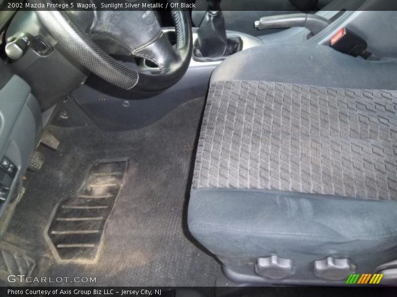 Sunlight Silver Metallic / Off Black 2002 Mazda Protege 5 Wagon