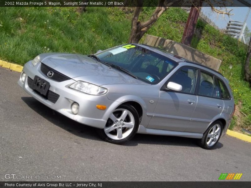 Sunlight Silver Metallic / Off Black 2002 Mazda Protege 5 Wagon
