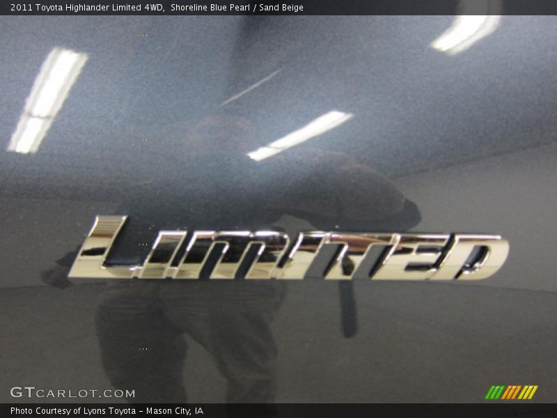 Shoreline Blue Pearl / Sand Beige 2011 Toyota Highlander Limited 4WD