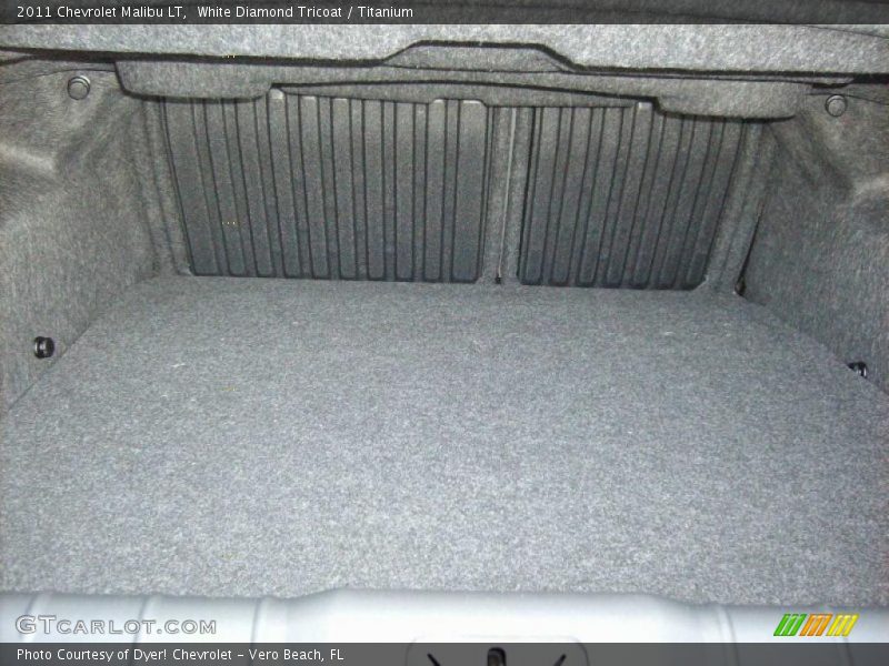 White Diamond Tricoat / Titanium 2011 Chevrolet Malibu LT