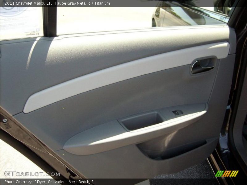 Taupe Gray Metallic / Titanium 2011 Chevrolet Malibu LT