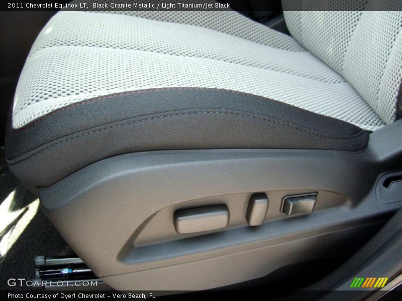 Black Granite Metallic / Light Titanium/Jet Black 2011 Chevrolet Equinox LT