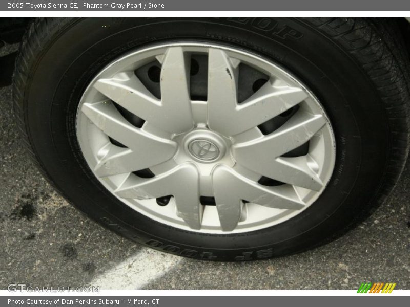 Phantom Gray Pearl / Stone 2005 Toyota Sienna CE
