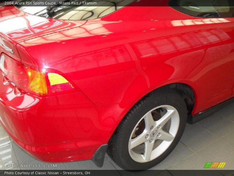 Milano Red / Titanium 2004 Acura RSX Sports Coupe