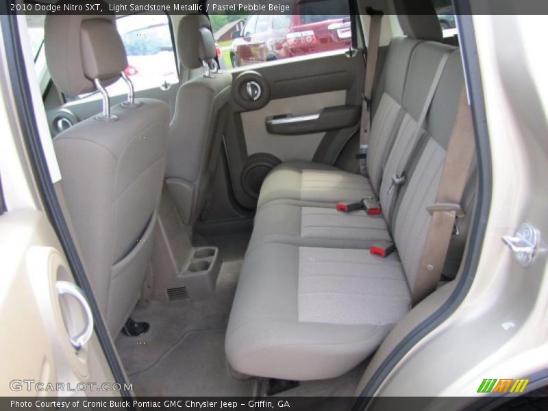 Light Sandstone Metallic / Pastel Pebble Beige 2010 Dodge Nitro SXT