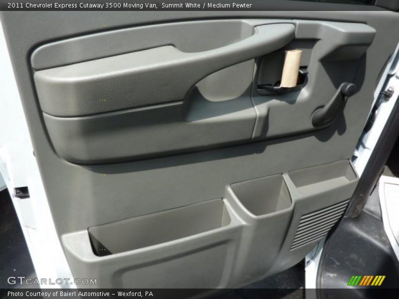 Door Panel of 2011 Express Cutaway 3500 Moving Van