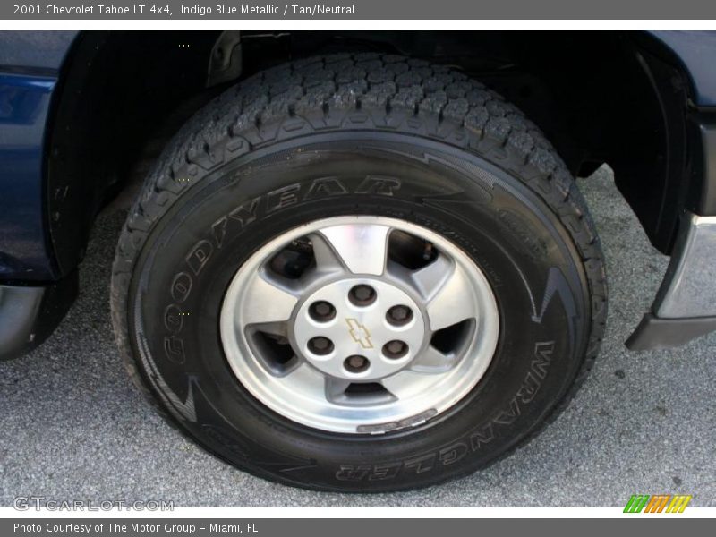 Indigo Blue Metallic / Tan/Neutral 2001 Chevrolet Tahoe LT 4x4