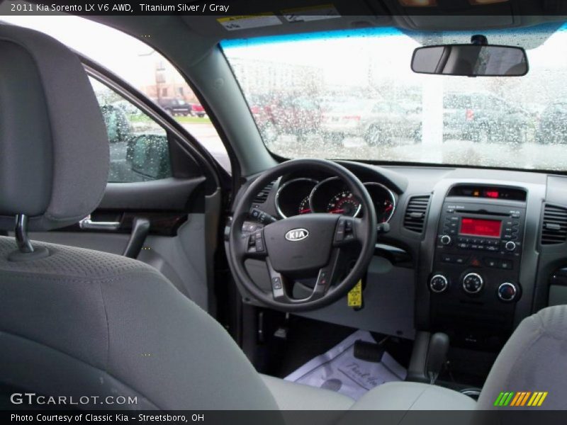 Titanium Silver / Gray 2011 Kia Sorento LX V6 AWD