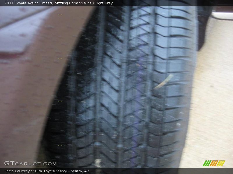 Sizzling Crimson Mica / Light Gray 2011 Toyota Avalon Limited