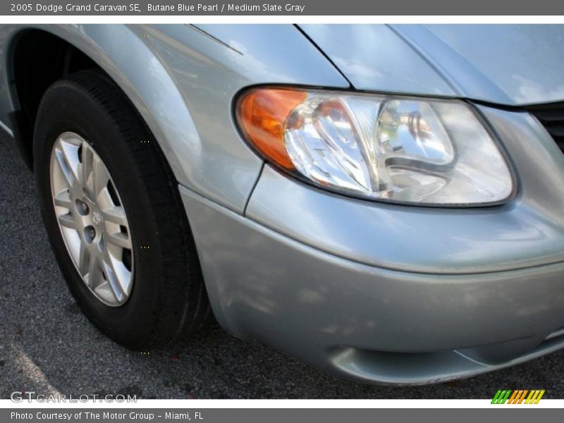 Butane Blue Pearl / Medium Slate Gray 2005 Dodge Grand Caravan SE