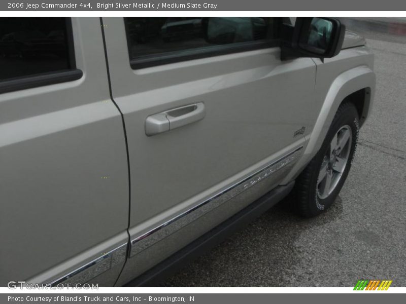Bright Silver Metallic / Medium Slate Gray 2006 Jeep Commander 4x4