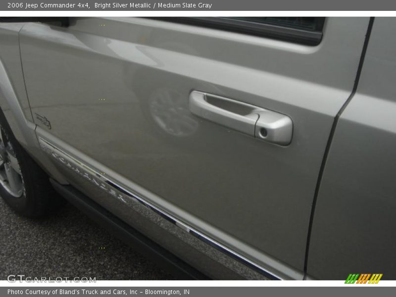 Bright Silver Metallic / Medium Slate Gray 2006 Jeep Commander 4x4