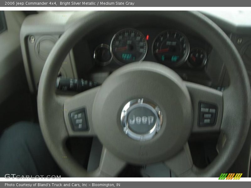 Bright Silver Metallic / Medium Slate Gray 2006 Jeep Commander 4x4