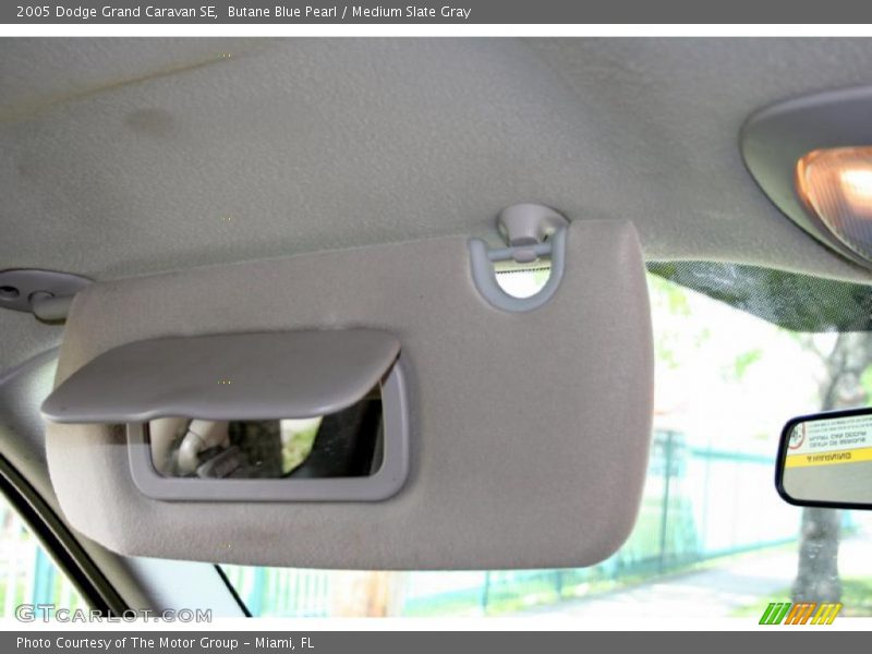 Butane Blue Pearl / Medium Slate Gray 2005 Dodge Grand Caravan SE