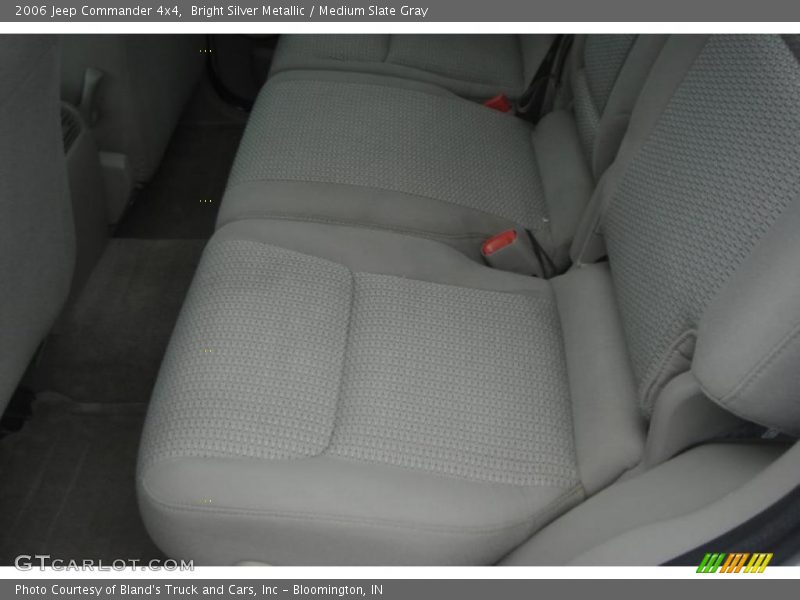 Bright Silver Metallic / Medium Slate Gray 2006 Jeep Commander 4x4