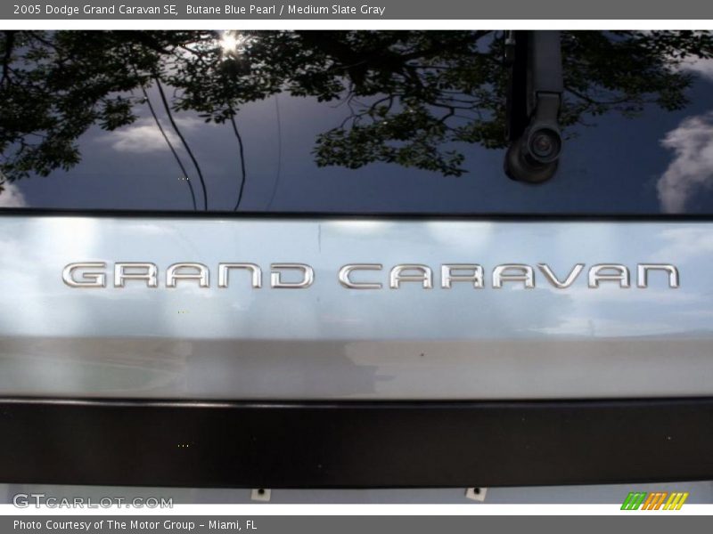 Butane Blue Pearl / Medium Slate Gray 2005 Dodge Grand Caravan SE