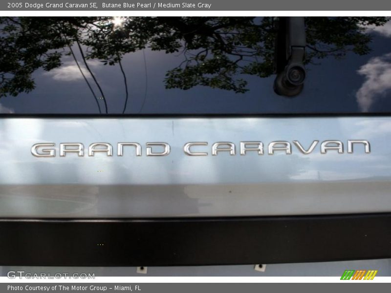 Butane Blue Pearl / Medium Slate Gray 2005 Dodge Grand Caravan SE