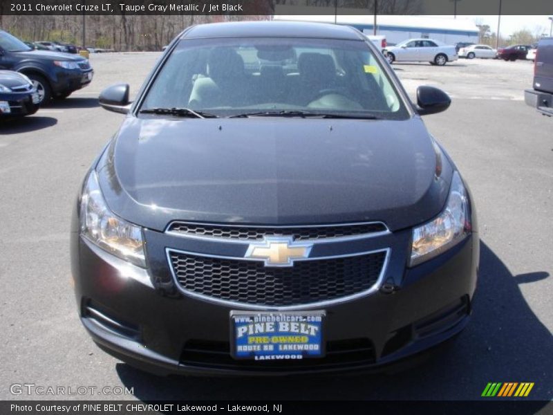 Taupe Gray Metallic / Jet Black 2011 Chevrolet Cruze LT