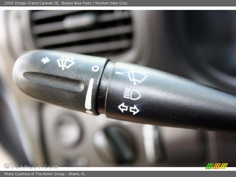 Butane Blue Pearl / Medium Slate Gray 2005 Dodge Grand Caravan SE