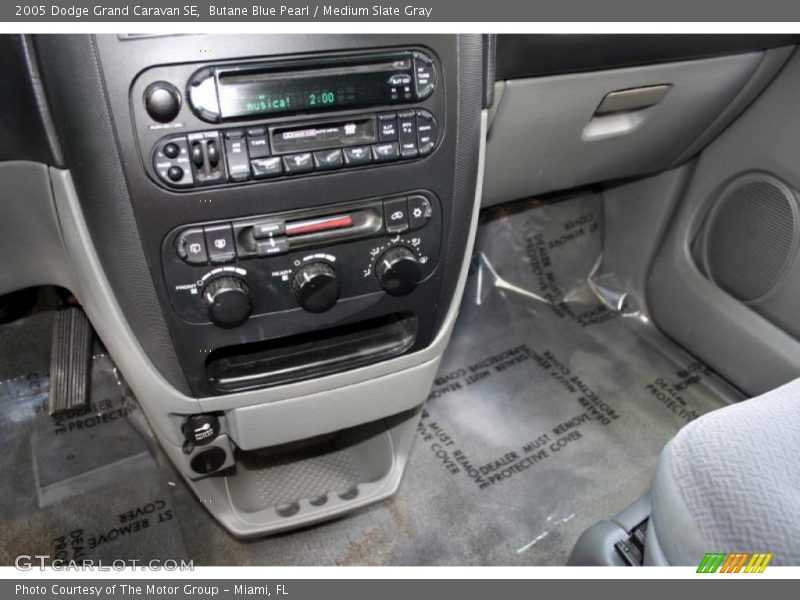 Butane Blue Pearl / Medium Slate Gray 2005 Dodge Grand Caravan SE