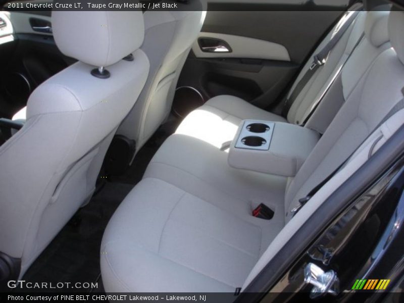Taupe Gray Metallic / Jet Black 2011 Chevrolet Cruze LT