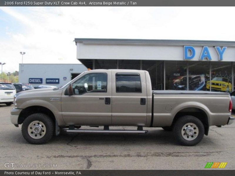 Arizona Beige Metallic / Tan 2006 Ford F250 Super Duty XLT Crew Cab 4x4