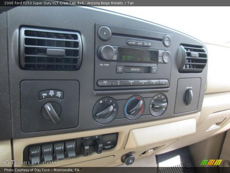 Controls of 2006 F250 Super Duty XLT Crew Cab 4x4