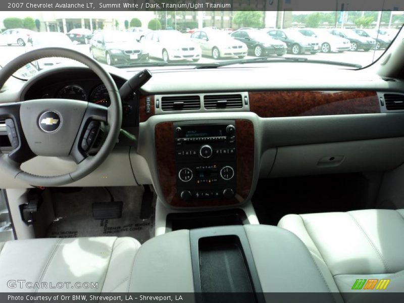 Summit White / Dark Titanium/Light Titanium 2007 Chevrolet Avalanche LT