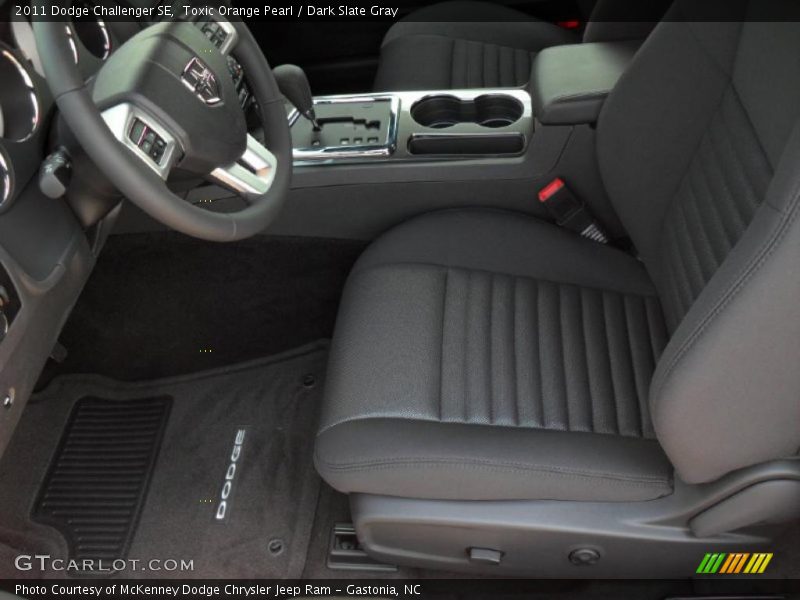 Toxic Orange Pearl / Dark Slate Gray 2011 Dodge Challenger SE