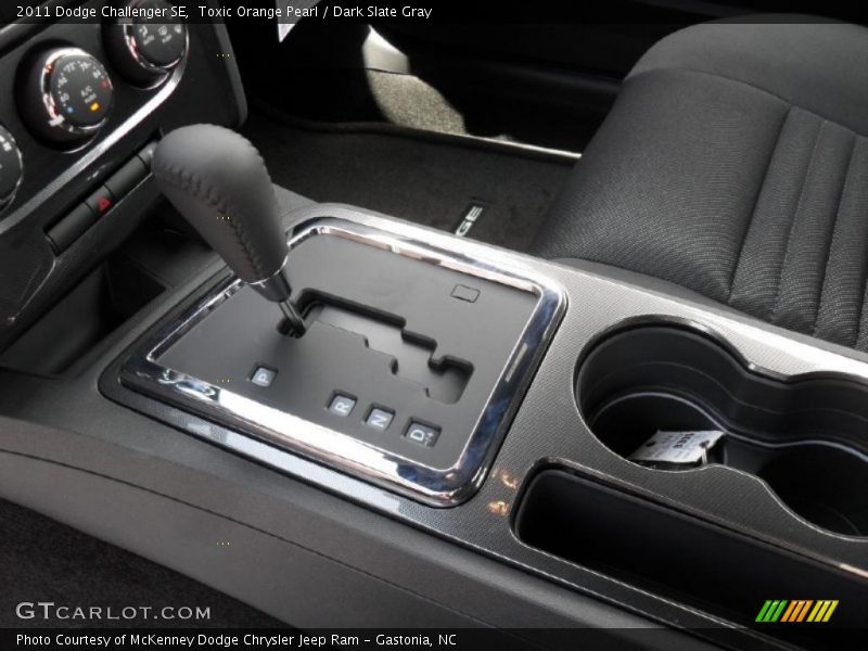 Toxic Orange Pearl / Dark Slate Gray 2011 Dodge Challenger SE
