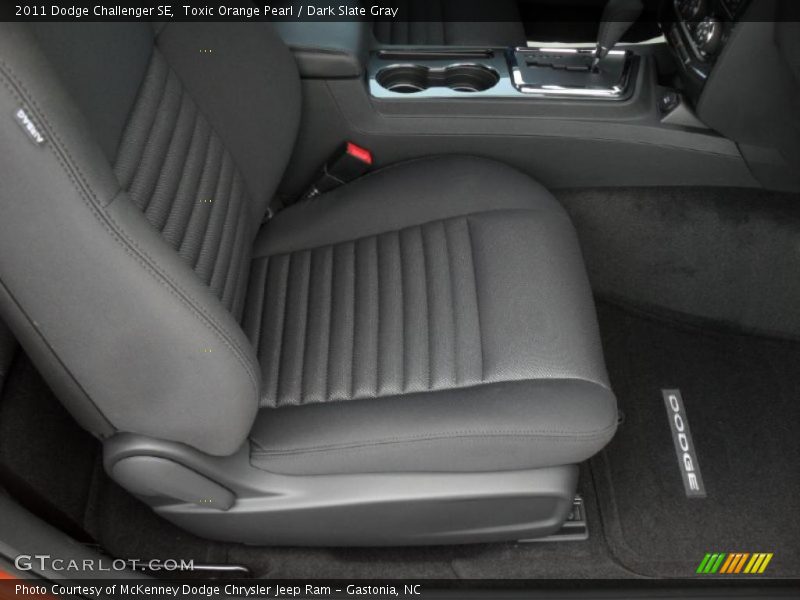 Toxic Orange Pearl / Dark Slate Gray 2011 Dodge Challenger SE