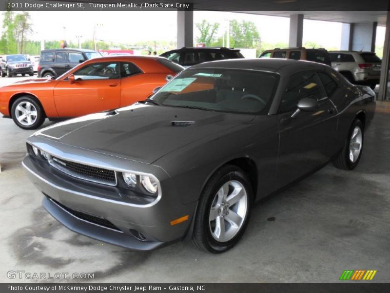 Tungsten Metallic / Dark Slate Gray 2011 Dodge Challenger SE