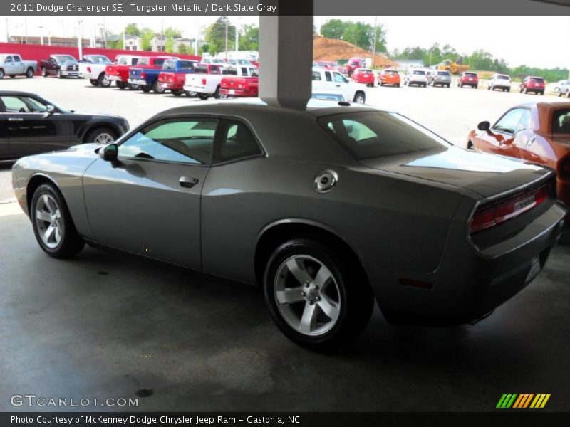 Tungsten Metallic / Dark Slate Gray 2011 Dodge Challenger SE