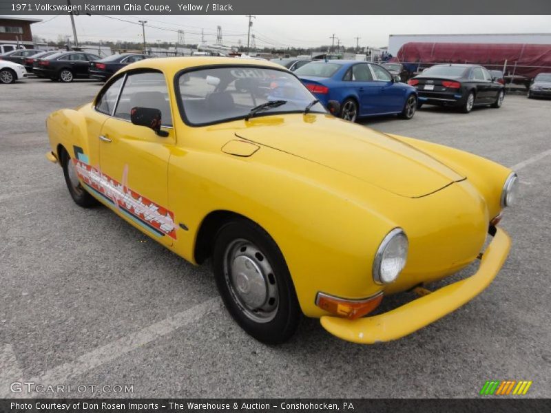 Front 3/4 View of 1971 Karmann Ghia Coupe