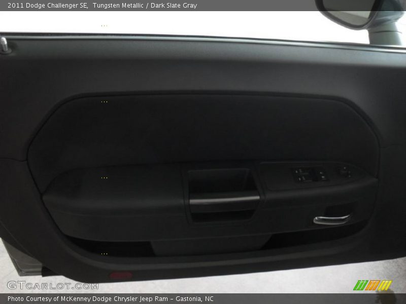 Tungsten Metallic / Dark Slate Gray 2011 Dodge Challenger SE