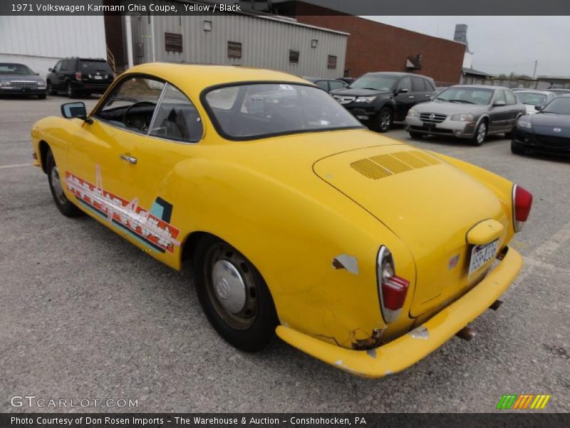 Yellow / Black 1971 Volkswagen Karmann Ghia Coupe